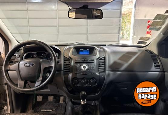 Camionetas - Ford Ranger 2.2 XL SAFETY 2014 Diesel 170000Km - En Venta