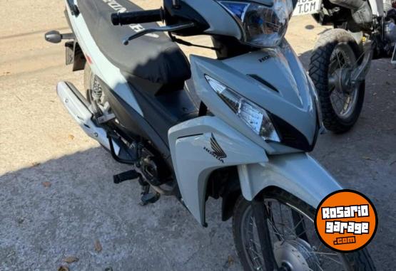 Motos - Honda Wave 2023 Nafta 21800Km - En Venta