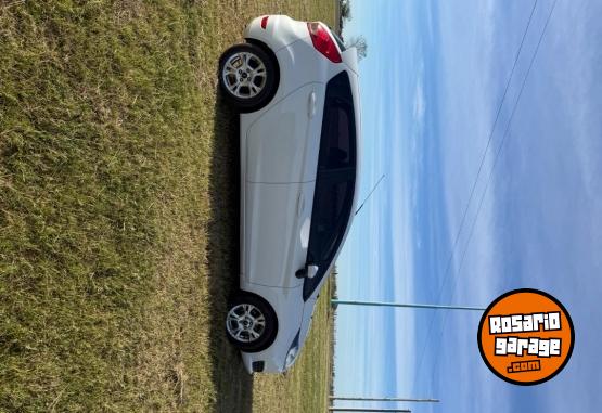 Autos - Ford Fiesta 2015 Nafta 165000Km - En Venta
