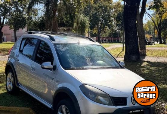 Autos - Renault Sandero 2010 Nafta 140000Km - En Venta