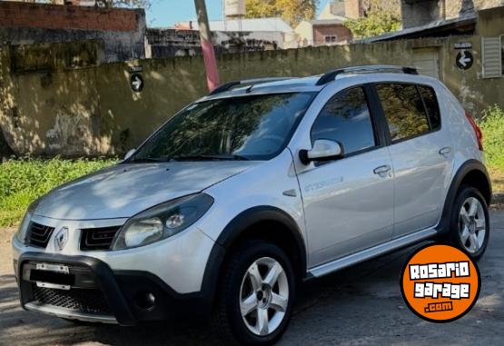 Autos - Renault Sandero 2010 Nafta 140000Km - En Venta
