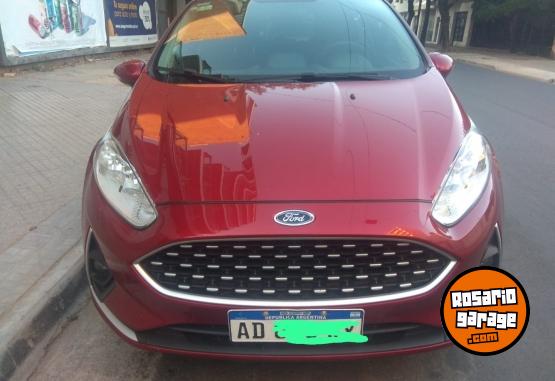 Autos - Ford Fiesta SE plus 2018 Nafta 110000Km - En Venta