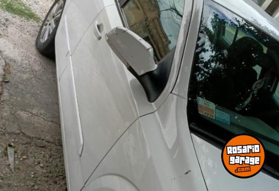 Autos - Chevrolet Vectra 2011 Nafta 130000Km - En Venta