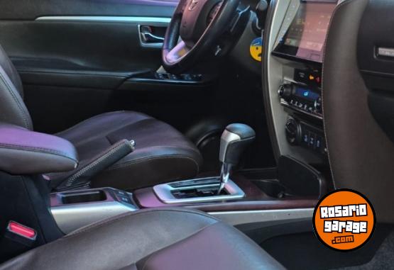Camionetas - Toyota SW4 SRX 2016 Diesel 202000Km - En Venta