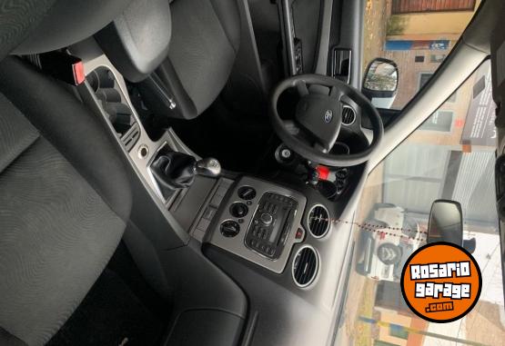 Autos - Ford Focus 2013 Nafta 136800Km - En Venta