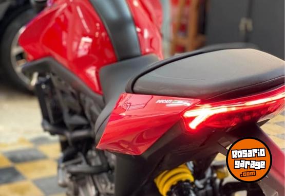 Motos - Ducati MONSTER 937 2024 Nafta 4650Km - En Venta