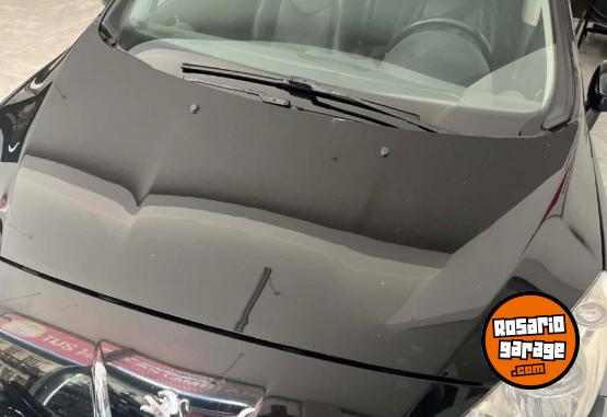 Autos - Peugeot 408 2012 Nafta 190000Km - En Venta