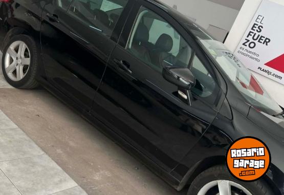 Autos - Peugeot 408 2012 Nafta 190000Km - En Venta