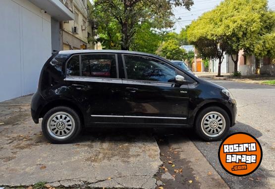 Autos - Volkswagen UP BLACK 2015 Nafta 122000Km - En Venta