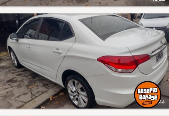 Autos - Citroen CU_C4 Lounge HDI 115 AM16 2015 Diesel 110000Km - En Venta