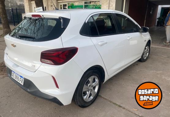 Autos - Chevrolet Onix 2020 GNC 95000Km - En Venta