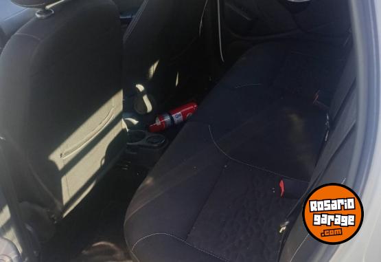Camionetas - Renault Duster oroch outsiderplus 2019 GNC 230000Km - En Venta