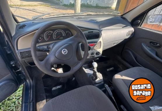 Autos - Fiat Palio 2006 Nafta 247000Km - En Venta
