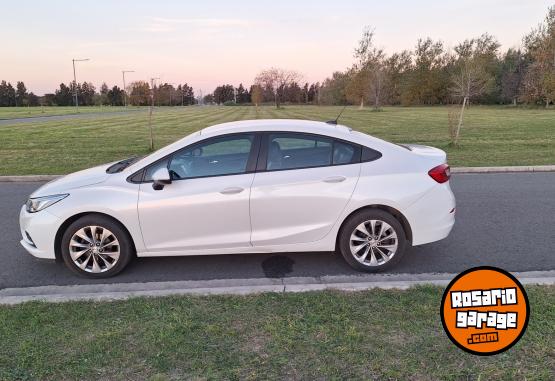 Autos - Chevrolet Cruze LT 2019 Nafta 126000Km - En Venta