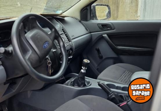 Camionetas - Ford Ranger DC 4x2 Safety 2.2 2015 Diesel 131577Km - En Venta