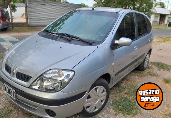 Autos - Renault Scenic 2006 Nafta 226000Km - En Venta