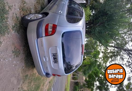 Autos - Renault Scenic 2006 Nafta 226000Km - En Venta