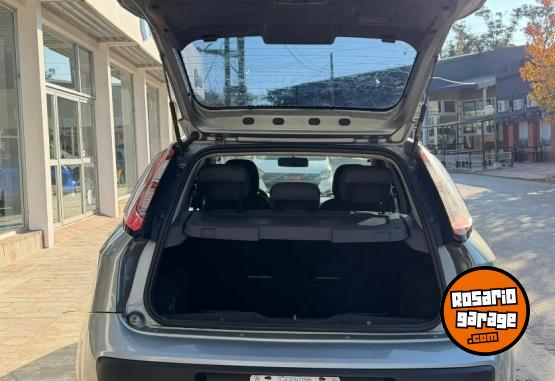 Autos - Fiat PUNTO ATTRACTIVE 1.4 2013 Nafta 148000Km - En Venta