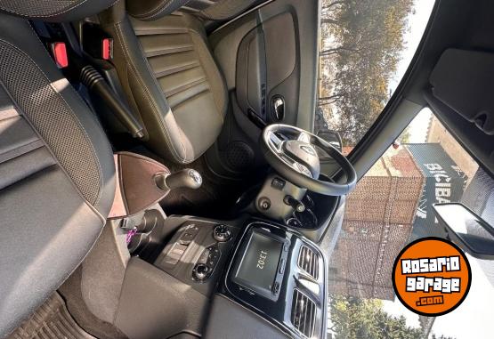 Autos - Renault Stepway 2023 Nafta 25000Km - En Venta