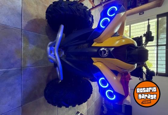 Cuatris y UTVs - Can Am 500 renegade 2013 11000Km - En Venta