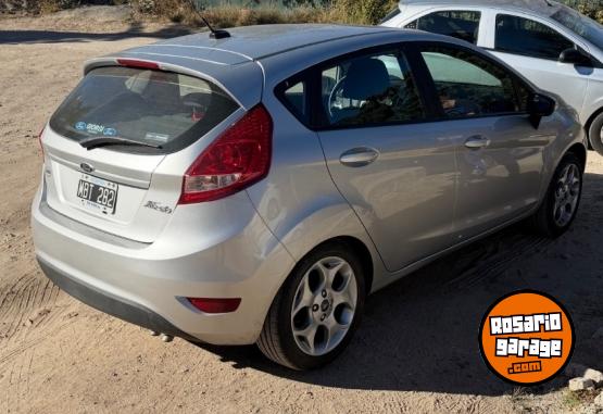 Autos - Ford Fiesta Kinetic Titanium 2013 Nafta 20000Km - En Venta