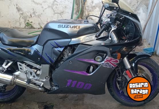 Motos - Suzuki GSX-R 1100cc 1994 Nafta 30000Km - En Venta
