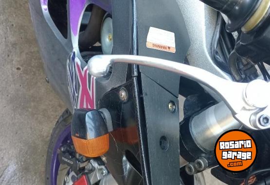 Motos - Suzuki GSX-R 1100cc 1994 Nafta 30000Km - En Venta