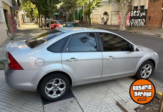Autos - Ford Focus 2011 Nafta 242000Km - En Venta