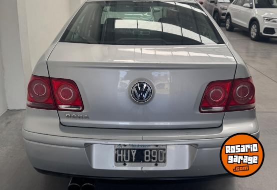 Autos - Volkswagen Bora 2.0 2009 Nafta 203000Km - En Venta