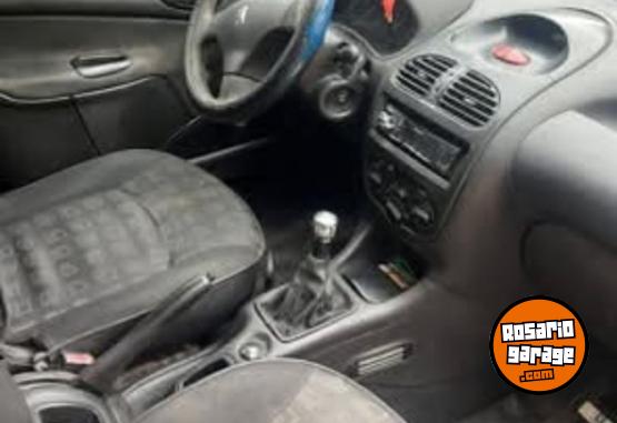 Autos - Peugeot 206 2006 Diesel 250000Km - En Venta