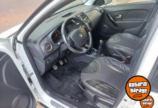 Autos - Renault Sandero 2018 Nafta 72000Km - En Venta