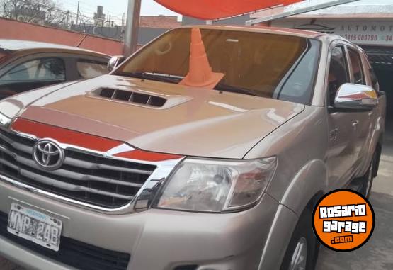 Camionetas - Toyota Hillux 3.0 4x2 2014 Diesel 200000Km - En Venta