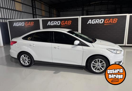 Autos - Ford Focus S 2016 Nafta 132000Km - En Venta