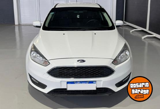 Autos - Ford Focus S 2016 Nafta 132000Km - En Venta