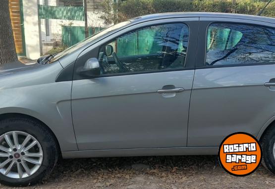 Autos - Fiat Palio 1.6 2015 GNC 112000Km - En Venta