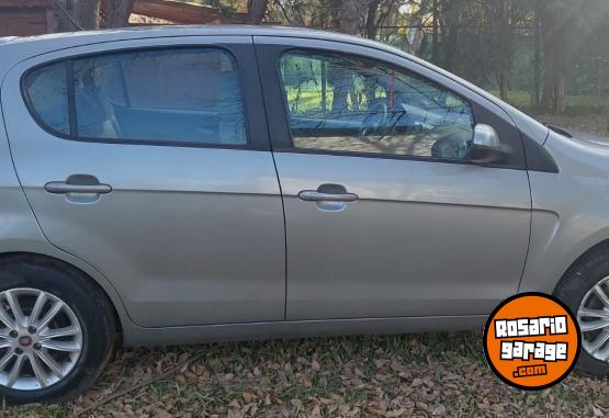 Autos - Fiat Palio 1.6 2015 GNC 112000Km - En Venta