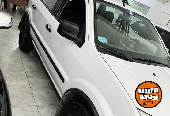 Camionetas - Ford ECOPORT 2009 Nafta 199000Km - En Venta