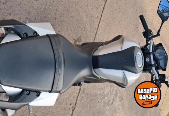 Motos - Yamaha Mt 03 2017 Nafta 18700Km - En Venta