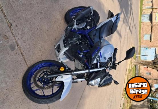 Motos - Yamaha Mt 03 2017 Nafta 18700Km - En Venta