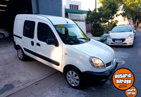 Utilitarios - Renault Kangoo 2010 GNC 176000Km - En Venta