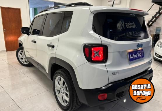 Camionetas - Jeep RENEGADE SPORT 2018 Nafta 51000Km - En Venta