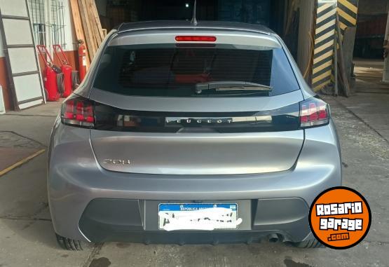 Autos - Peugeot 208 allure 2023 Nafta 25000Km - En Venta