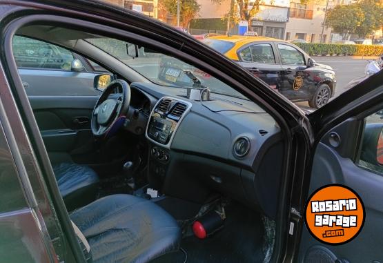Autos - Renault LOGAN 2018 GNC - En Venta