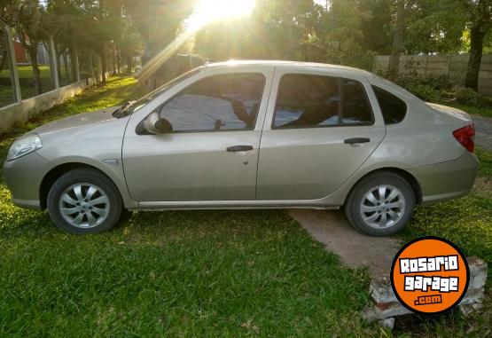 Autos - Renault Symbol 2013 Nafta 105672Km - En Venta