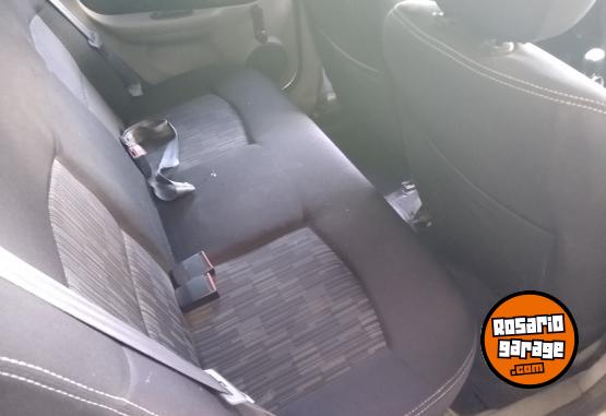 Autos - Renault Symbol 2013 Nafta 105672Km - En Venta