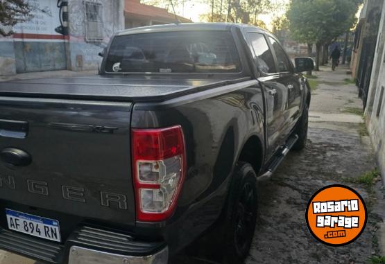 Camionetas - Ford Ranger 2023 GNC 58700Km - En Venta