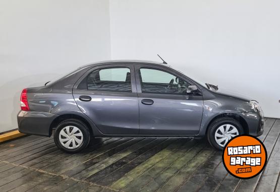 Autos - Toyota ETIOS X 1,5 6M/T 4P 2021 Nafta 84022Km - En Venta