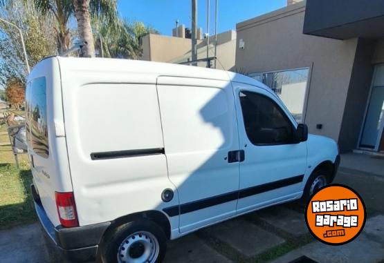 Utilitarios - Citroen BERLINGO 1.6 HDI 2019 Diesel 172000Km - En Venta