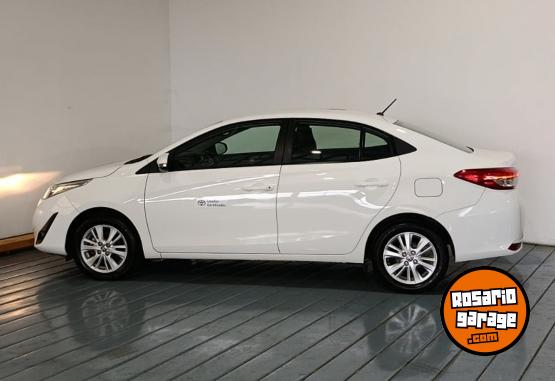 Autos - Toyota YARIS XLS 1.5 6MT 4P 2019 Nafta 53888Km - En Venta