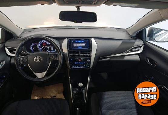 Autos - Toyota YARIS XLS 1.5 6MT 4P 2019 Nafta 53888Km - En Venta